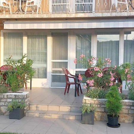 Siesta Apartmanhaz Balatonfuered Экстерьер фото