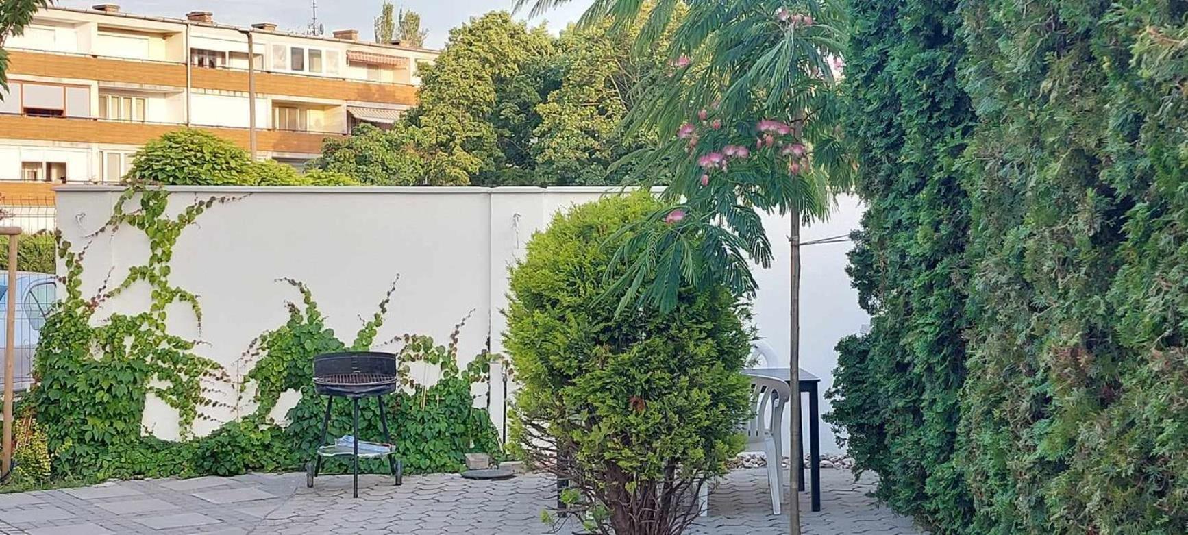 Siesta Apartmanhaz Balatonfuered Экстерьер фото